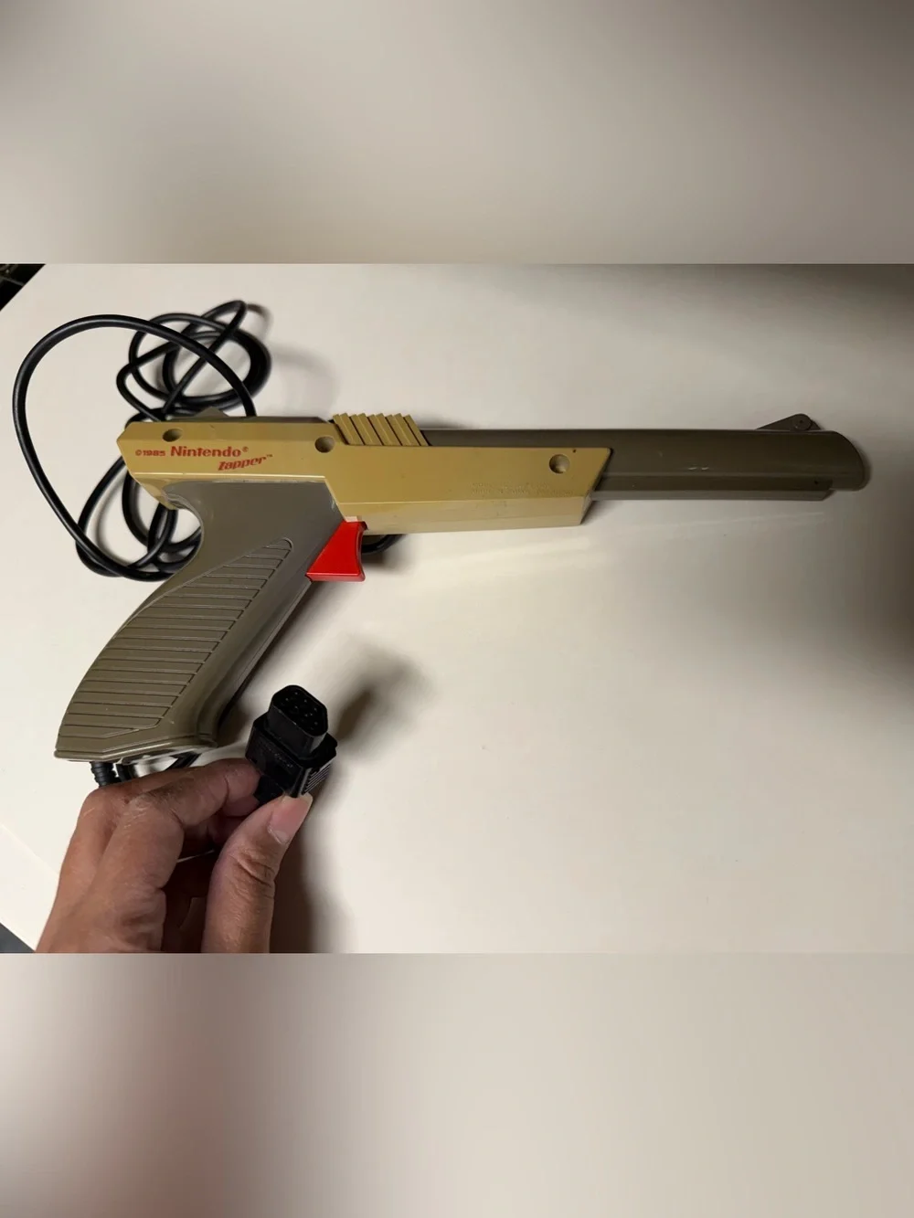 Nintendo Zapper Light video game Gun